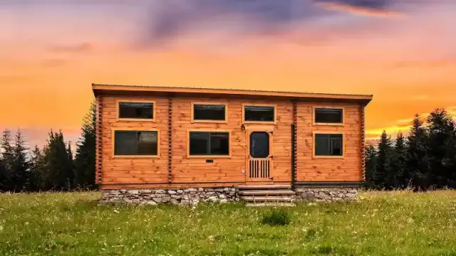 Skyview Log Cabin