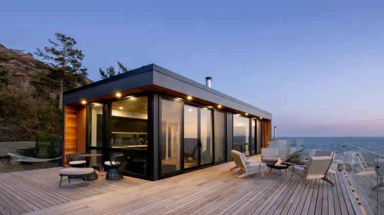 escape traveler prefab home